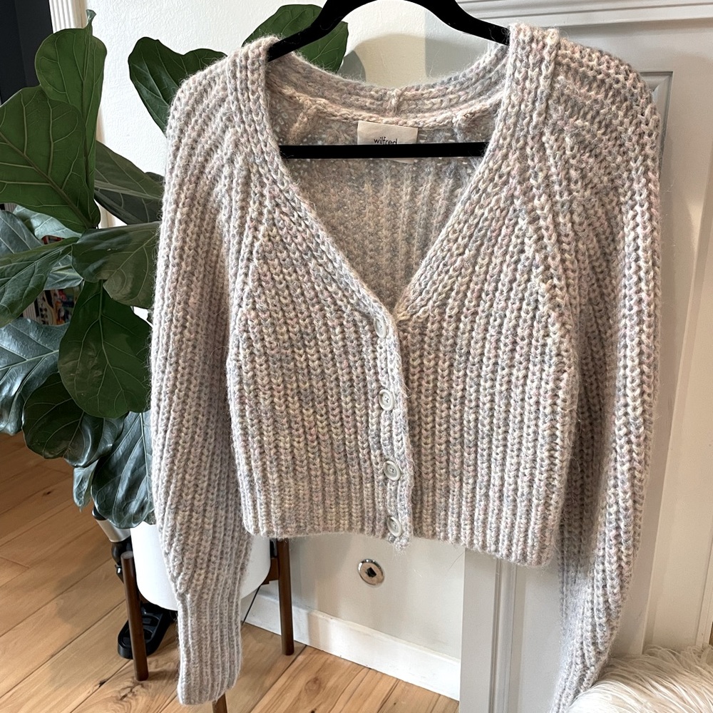 Gorgeous cotton candy rainbow crop knit sweater by Aritzia XXS “Posey” c…